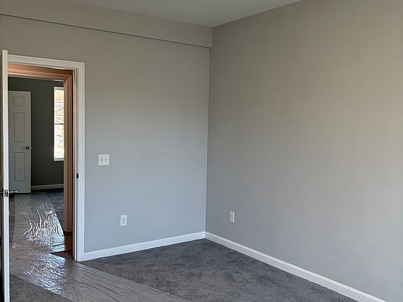 5th image of 184 Avenue C Floor 1