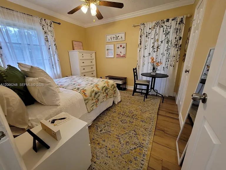 610 NW 13th St #11 — Photo 17