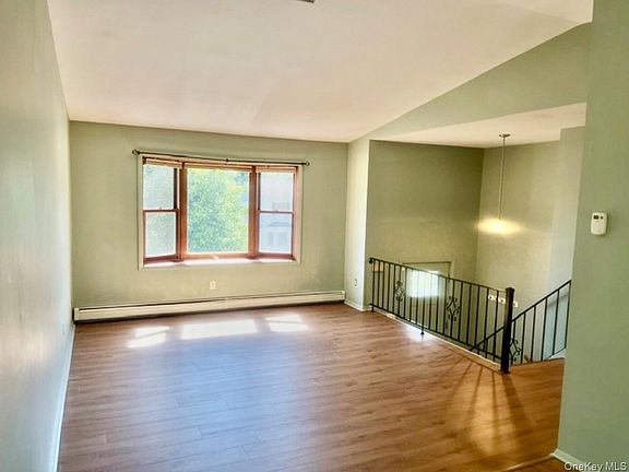 5th image of 310 Aristotle Drive