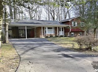 12202 Quorn Ln, Reston, VA 20191