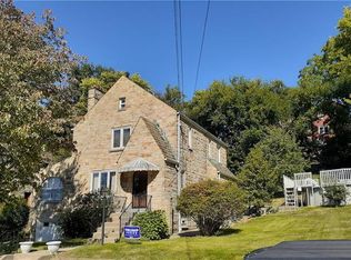 68 Greenlee Rd, Pittsburgh, PA 15227