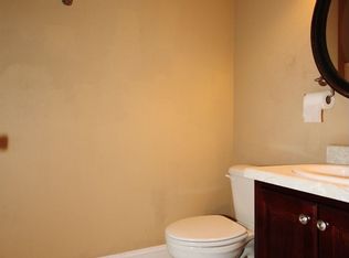 214 Witherspoon Ct, Warner Robins, GA 31088