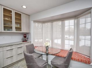 175 Bayview Fairways Dr, Markham, ON L3T 2Y9