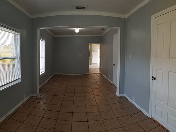 3rd image of 2501 N 54th St