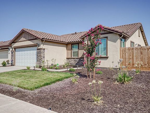 3rd image of 1660 Ryegrass Way
