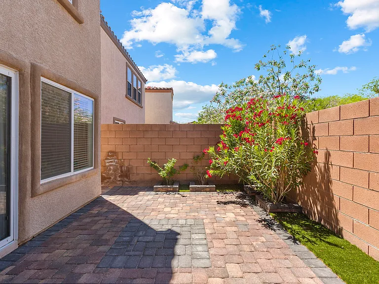 7970 Pomona Valley Ct — Photo 37