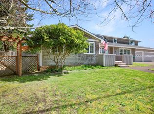 1276 NE Benton St, Newport, OR