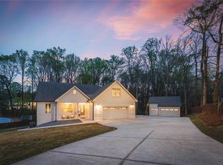 5758 Williams Rd, Norcross, GA 30093