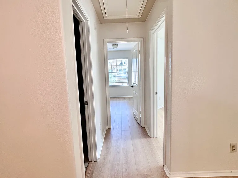 6430 Stoney Creek Dr — Photo 25