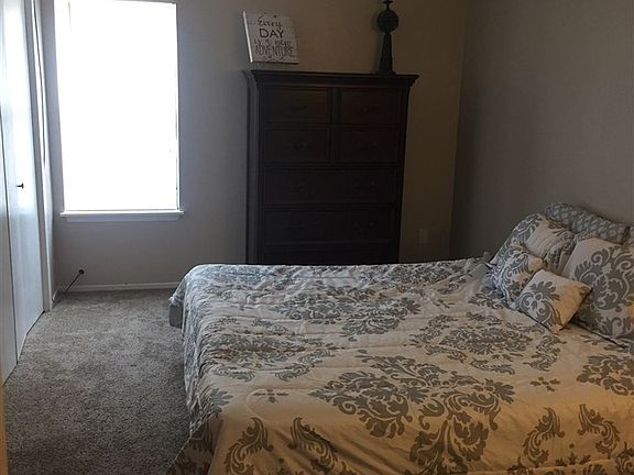 2nd image of 1111 N Washington Ave APT 9