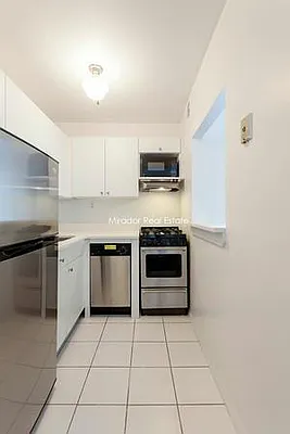 Rented by Mirador Real Estate | media 40