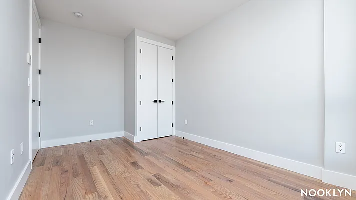 Rented by Nooklyn NYC LLC | media 10