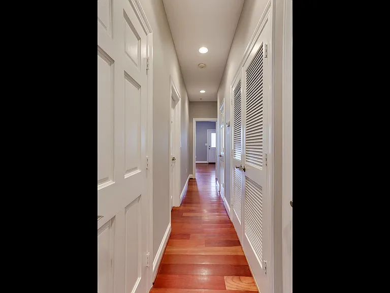1105 Park Rd NW #5 — Photo 13