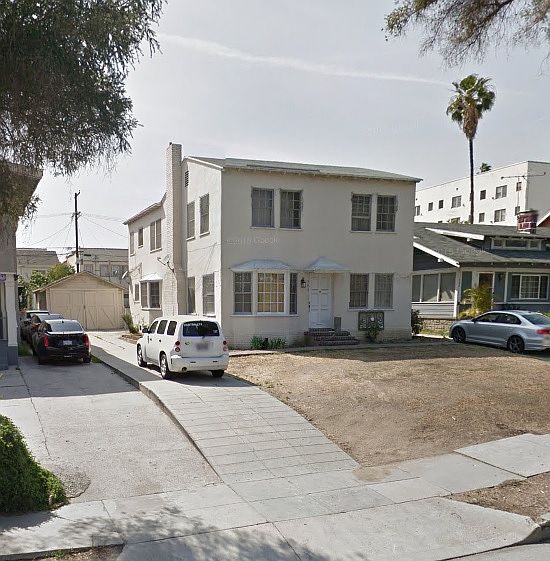 1st image of 549 N Heliotrope Dr