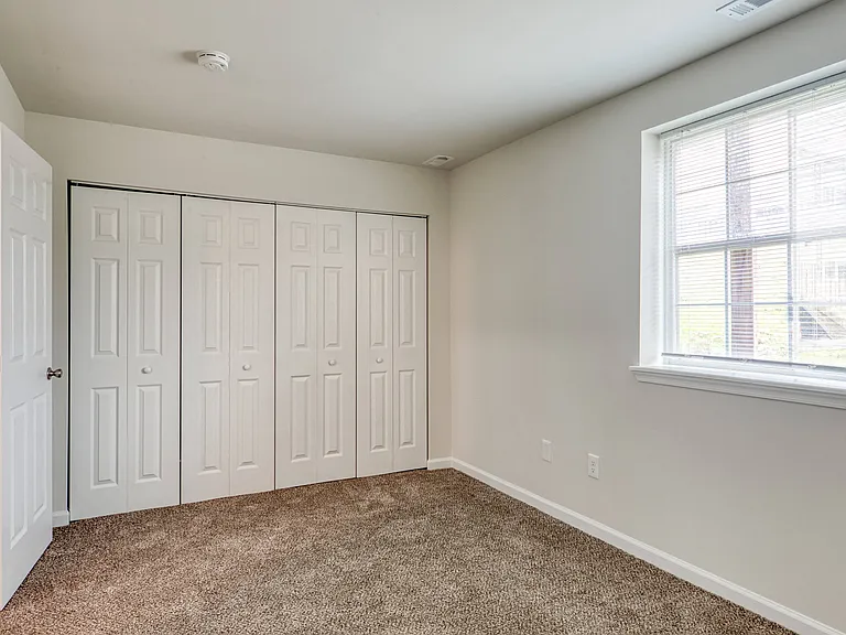 Dunfield Townhomes — Photo 11