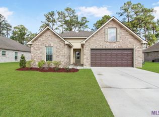 14281 Spring Buck Dr, Denham Springs, LA 70726