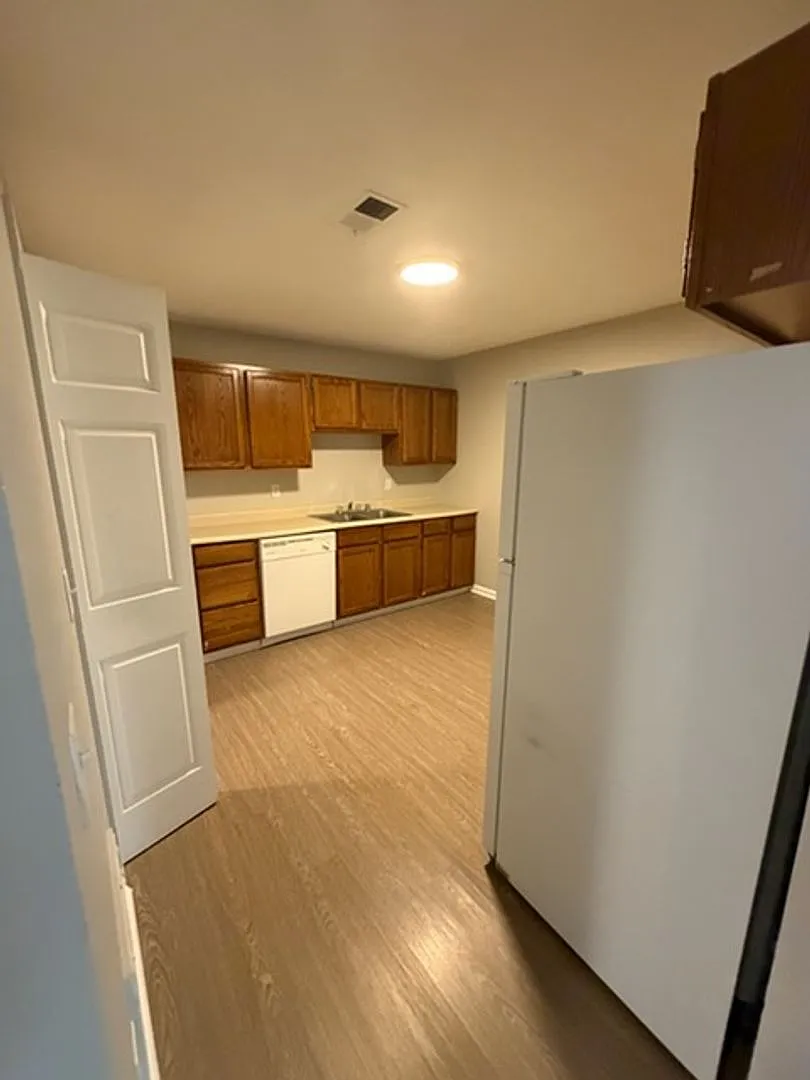 105 Manna Drive — Photo 3