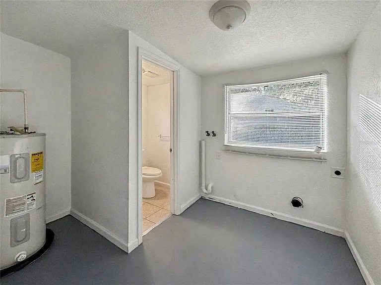 612 Kensington St — Photo 7