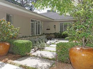 1340 Sugar Loaf Dr, La Canada Flintridge, CA 91011
