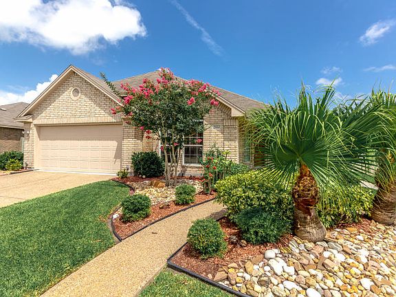 3rd image of 7550 Fort Griffen Dr