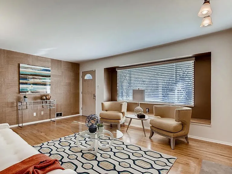 2493 Braun Ct — Photo 6