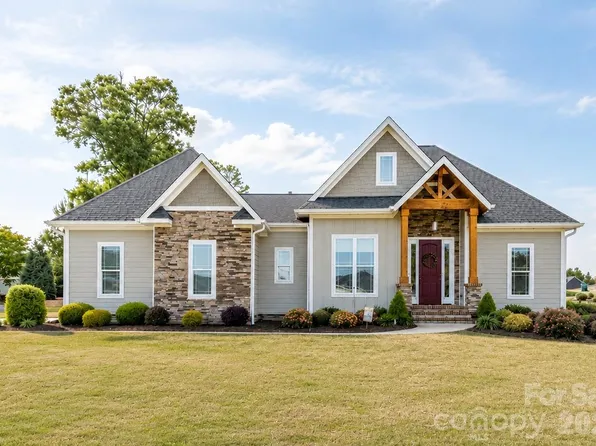 285 Jaida Ln, Oakboro, NC 28129
