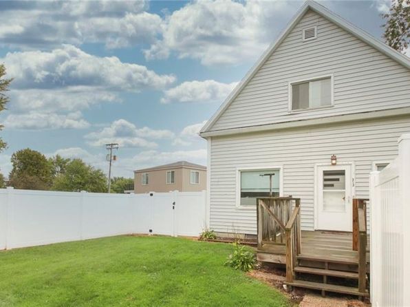 312 3rd Street, Abbotsford, WI 54405