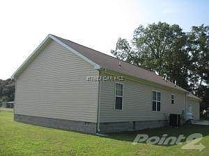 06 side back of home