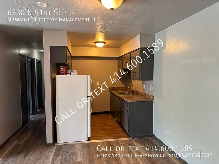 6330 N 91st St #3 — Photo 14