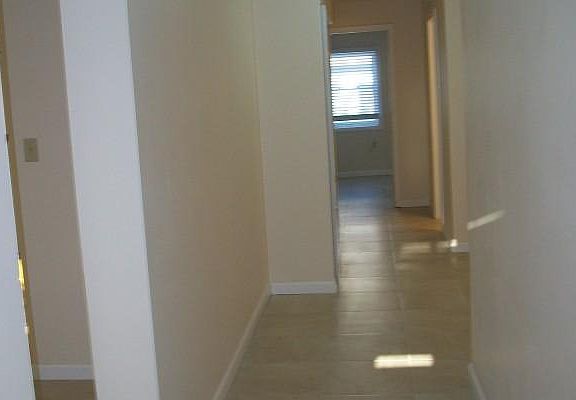 2nd image of 26 W Stimson Ave
