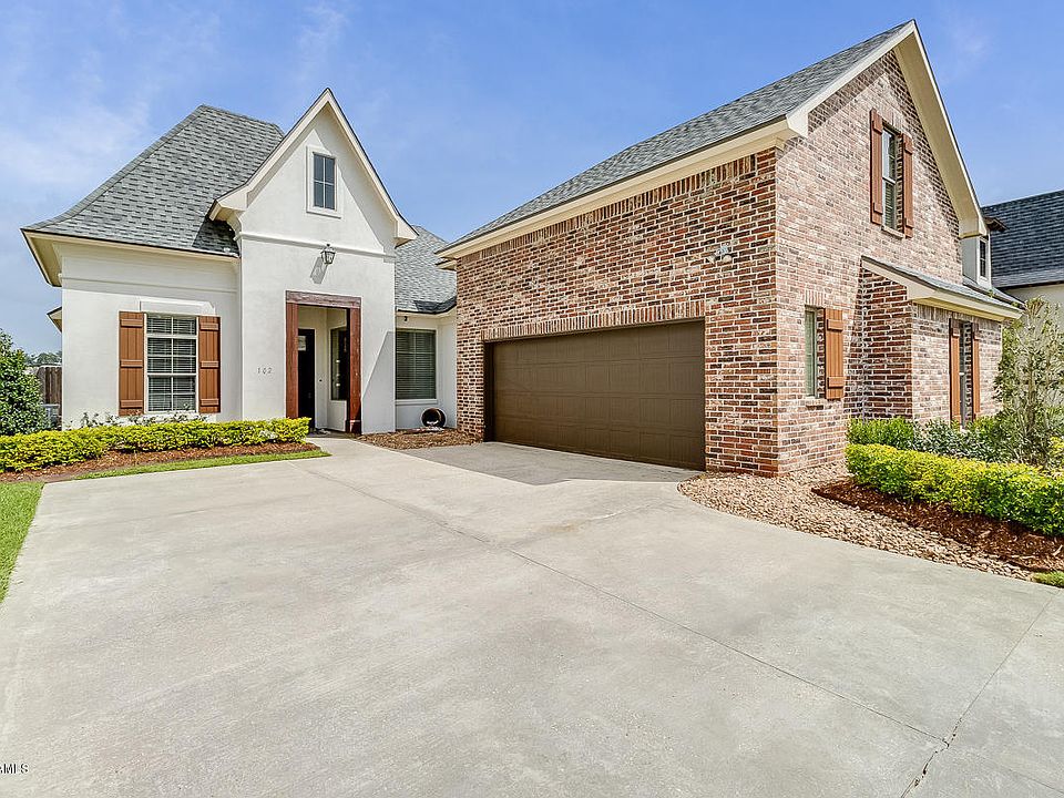 1st image of 102 Silverwood Dr