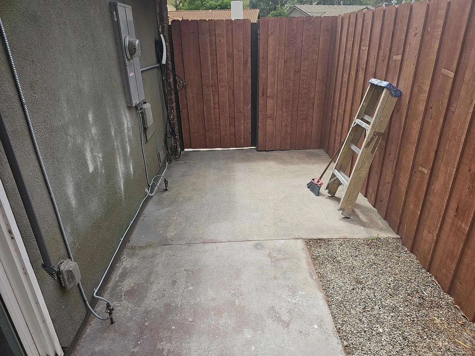 1 bed, $2,100 — Photo 2