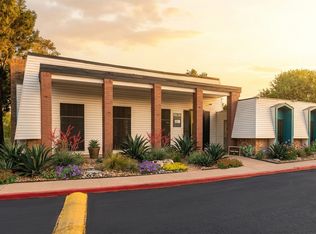 Creeks Edge Apartments, Austin, TX 78758