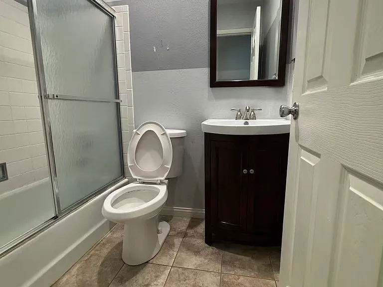 15420 Country Ridge Dr — Photo 16
