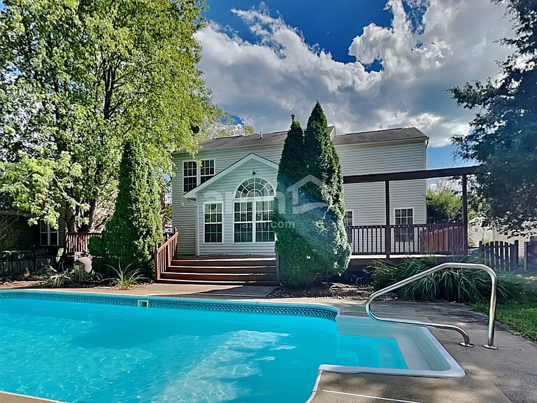 1425 Windstar Ct — Photo 22