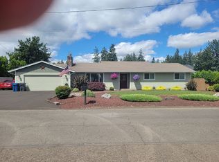 21171 Main St NE, Aurora, OR 97002