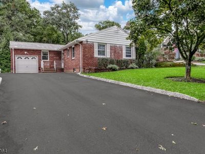 42 Minnehaha Blvd, Oakland, NJ, 07436