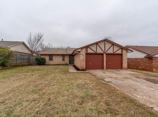 201 S Morgan Dr, Moore, OK 73160