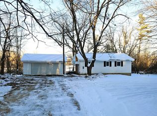 4725 E Sager Rd, Hastings, MI 49058