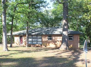 420 Skyway Dr, Warner Robins, GA 31088