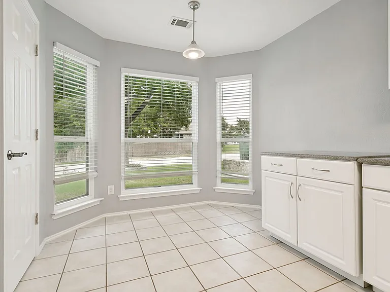2236 Ryan Rdg — Photo 12