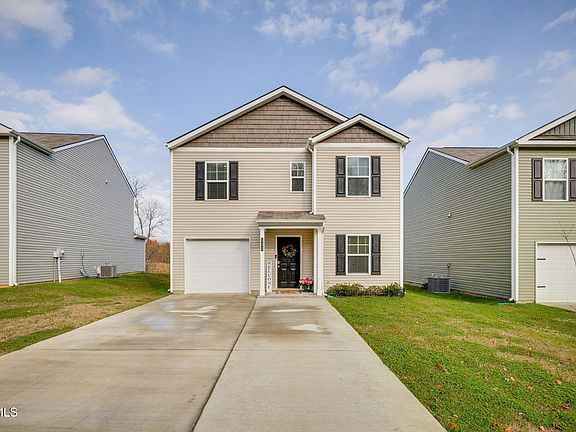 2nd image of 535 Cox Hollow Rd