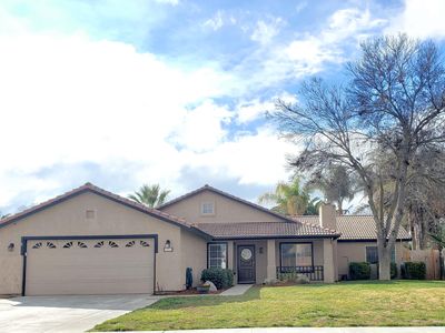 901 E Julia Way, Hanford, CA, 93230
