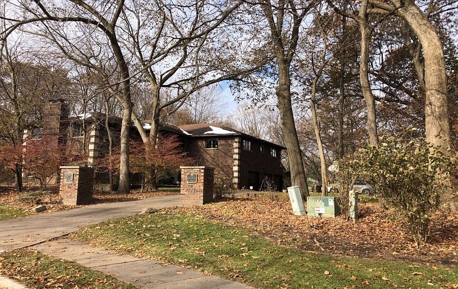 1st image of 39 Wildwood Dr