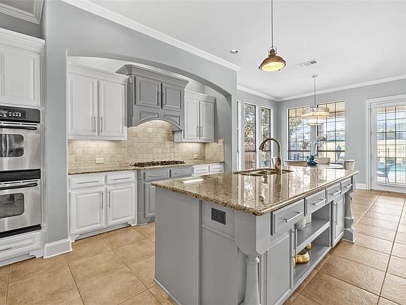 3rd image of 6509 Knollwood Dr