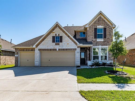 3rd image of 8314 Bay Harbor Cir