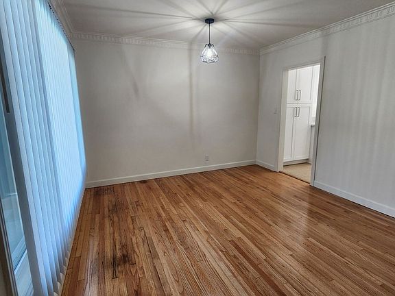 5th image of 3375 Manning Ave APT 4