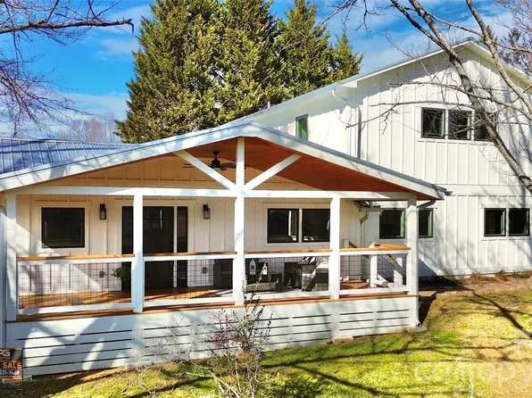 142 Gillespie Cir, Brevard, NC 28712