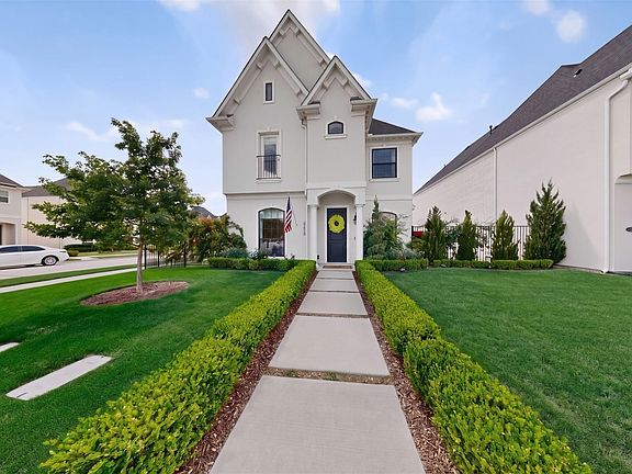 3rd image of 3216 Matisse Ln
