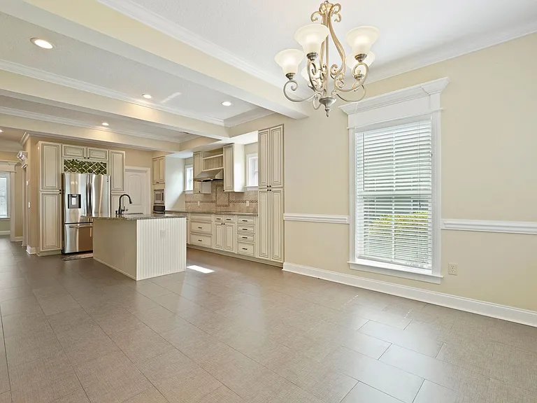 275 James Dunham Pkwy — Photo 20